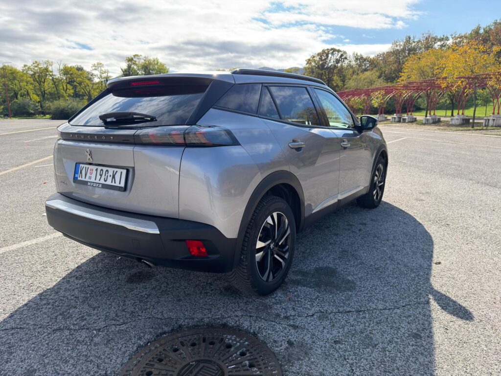 WhatsApp Image 2025-11-01 at 18.11.09 (3)