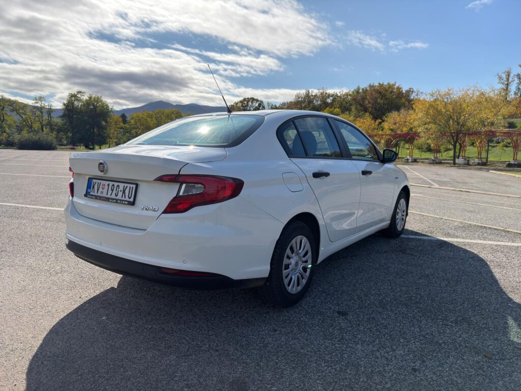 WhatsApp Image 2025-11-01 at 18.11.11