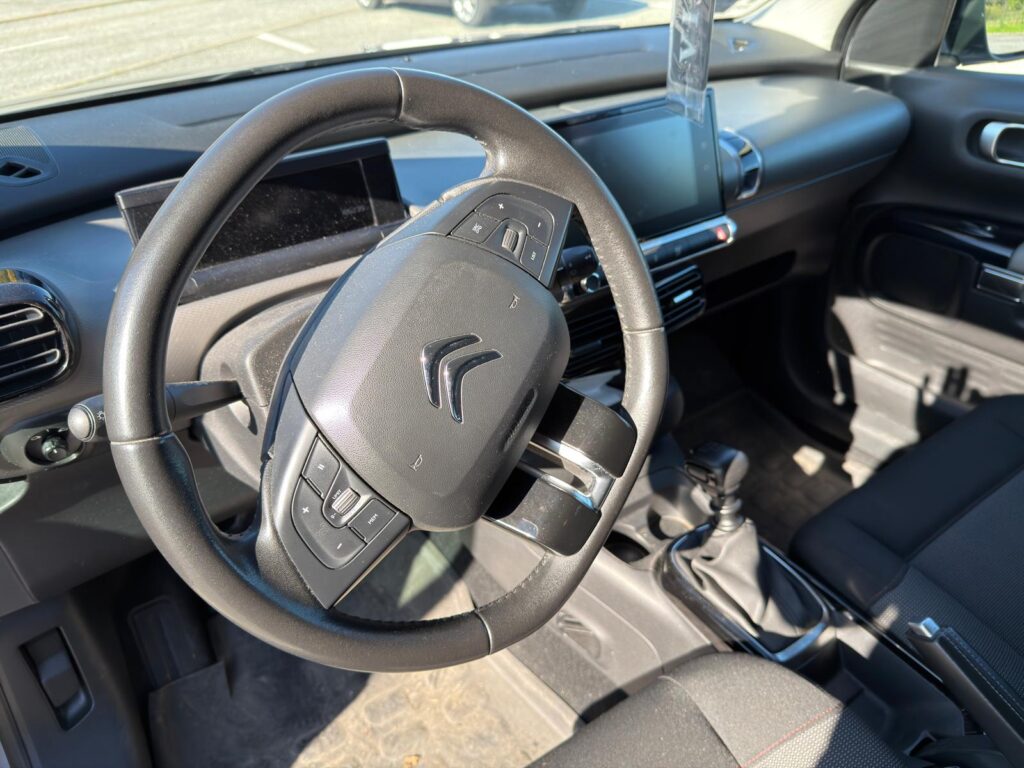 WhatsApp Image 2025-11-01 at 18.11.13 (3)