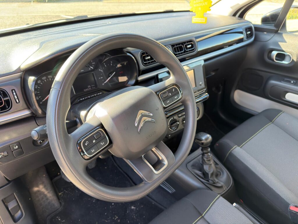 WhatsApp Image 2025-11-01 at 18.11.18 (2)